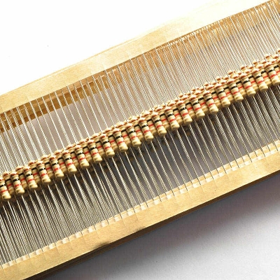 Picture of 50Pcs- 8.2 Ohm Resistor 5% 8.2 Ohm Carbon Film 8.2 Ohm Resistors 1/4W Resistance 0.25 Watt 5% Tolerance Fixed Resistors 2 Pin Leads