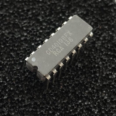 Picture of 2Pcs- CD4019 CD4019BE CD-4019 4019 DIP-16 Pin Leads Dual In Package CMOS IC Breadboard Friendly IC