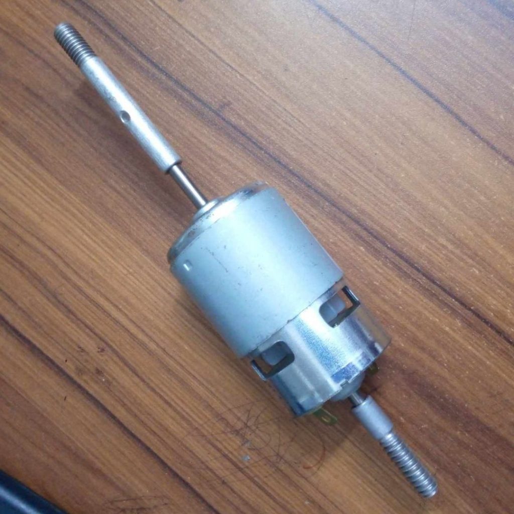 Picture of 775 12V METAL LONG SHAFT MOTOR 8mm Shaft 12V Charger Fans DC Motor DC 12V Volt Metal Long Shaft Copper Magnetic Motor For DC Mini Charger Fans Motors