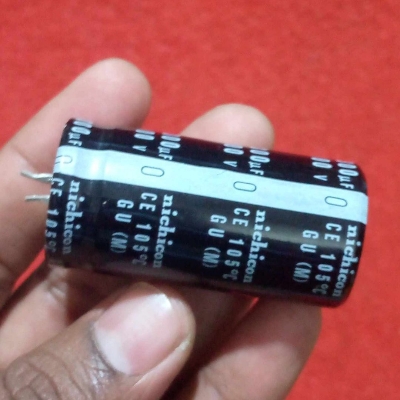 Picture of 3300uF 100V RADIAL Electrolytic Capacitor 3300uF 100V Radial Polarized Aluminum Electrolytic Capacitors 2 Pin Leads Connections Leg