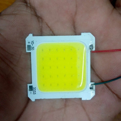 Picture of YD-30 With WHITE 10W Mini COB LED Size 33x33mm DC 3V 3.7V White SMD Strip COB Bead Chip