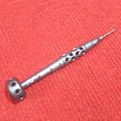 Picture of Magnetic Precision Screwdriver Pentalobe 0.8mm High Hardness Precise Kit for iPhone Android Phone Repair Tool Remover Hand Tool