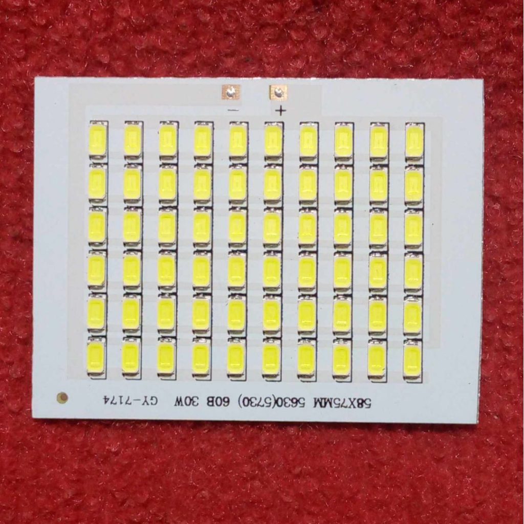 Picture of GY-7174  WHITE Color 3.7V 30W LED Light Bulbs 75x58mm 60 Pcs SMD LED White LED Light Bulbs 4V LED Light 3.7V LED Light 30W LED Light For 3.7V Battery