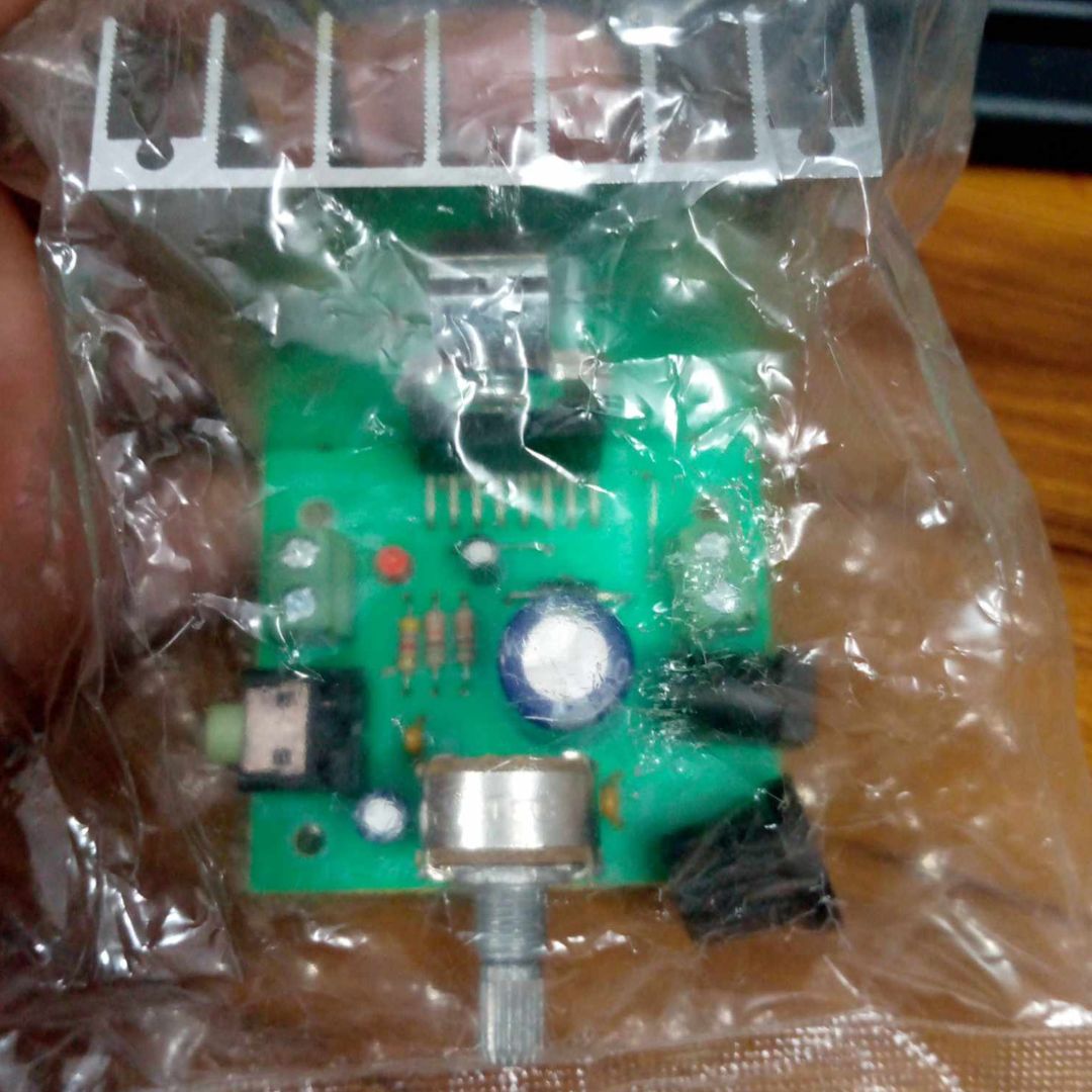 Picture of CHINESE TDA7297 Amplifiers Circuit Board Single Volume 15W 15W Speakers Dual Channel TDA7297 Amplifiers Board Power AC 12 TDA7297 Subwoofer Amplifier Board 2CH Audio Circuit 