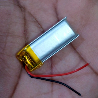 Picture of M400 Small BLUETOOTH Headphone Battery 3.7V Rechargeable Battery 3.7V Battery Size 30x10x5mm Lithium Polymer Rechargeable Battery 3.7V Battery For Bluetooth Earphone Lipo Battery