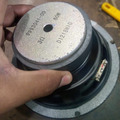 Picture of 6 Inch Subwoofer Speaker 6 Inch 60W 5 Ohm Audio Subwoofer Amplifiers HiFi Deep Bass Audio Speaker For Home Theater Audio Amplifiers Speaker 6 Inch 60W Subwoofer