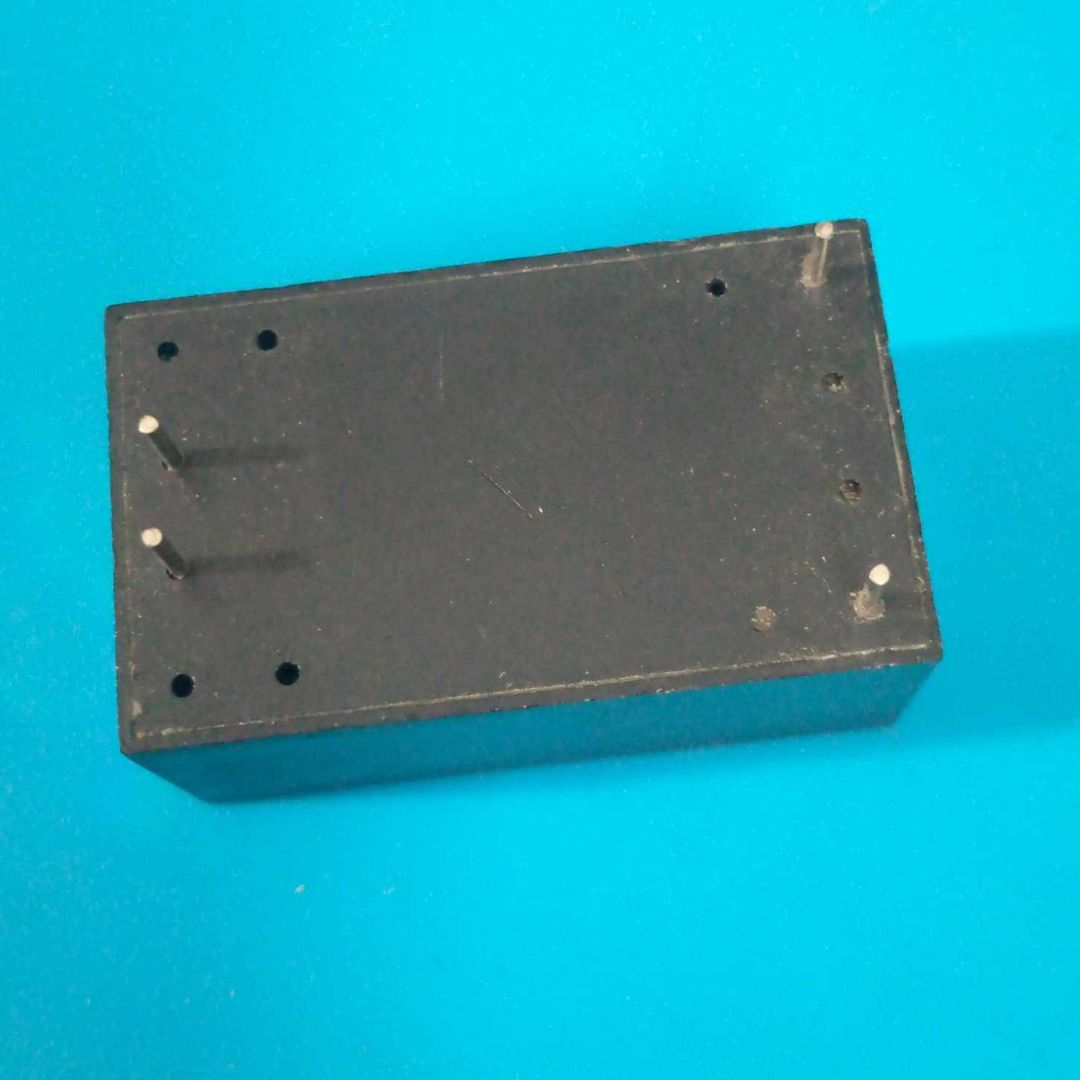 Picture of 5V HI-Link HLK-PM01 AC-DC 220V To 5V 3W Step Down Power Supply Module Intelligent Converter Household Switches Isolated AC DC Buck Converter Module