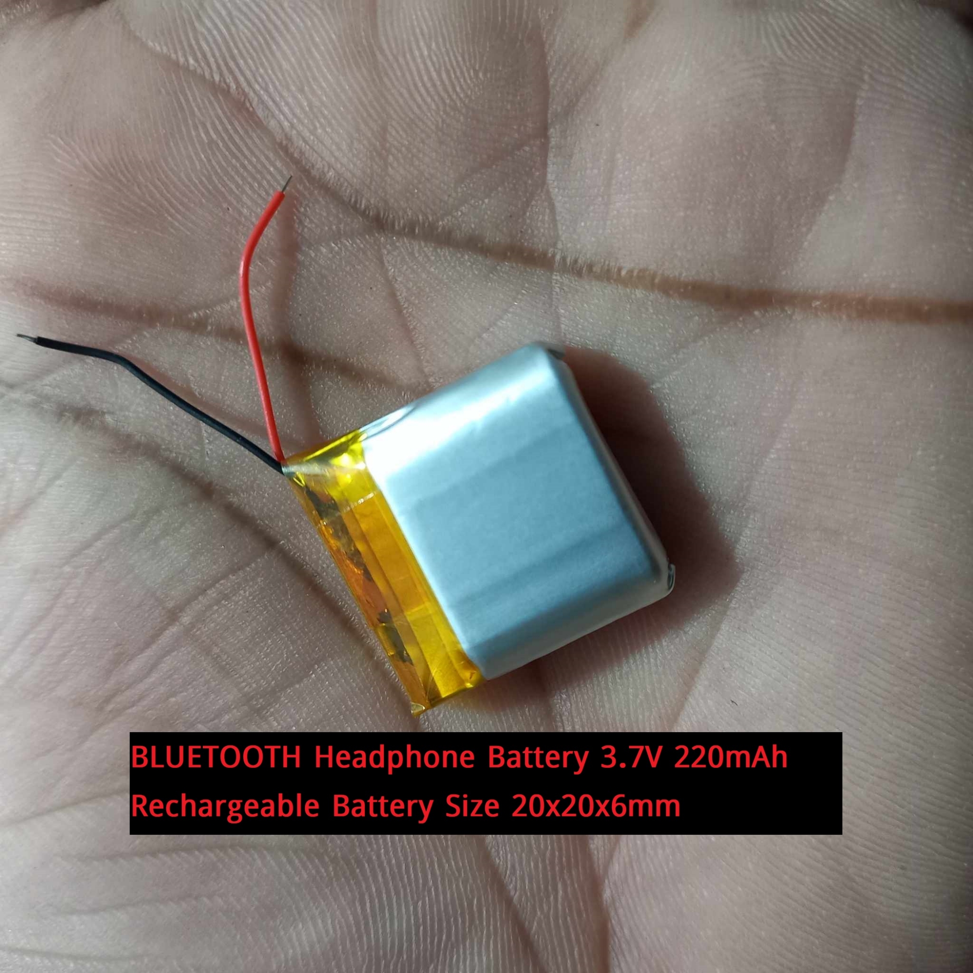 Picture of BLUETOOTH Headphone Battery 3.7V 220mAh Rechargeable Battery 3.7V Battery Size 20x20x6mmLithium Polymer Rechargeable Battery 3.7V Battery For Bluetooth Earphone Lipo Battery