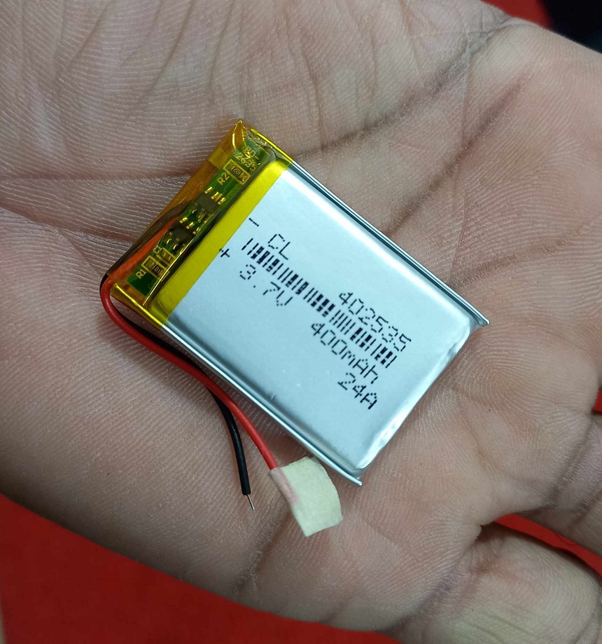 Picture of 380mAh BLUETOOTH Headphone Battery 3.7V Rechargeable Battery 380mAh Batteries Size 35x25x4mm 3.7V Lithium Battery 3.7V Battery Lipo Battery 380mAh Battery