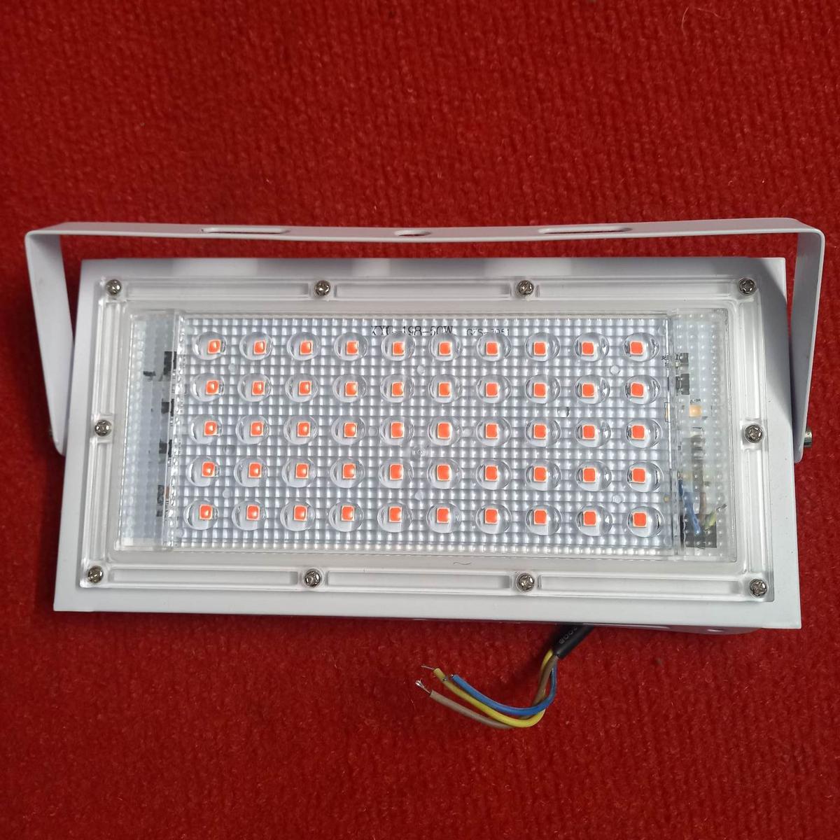 Picture of RED HALOGEN 50W XXG-198-50W LED Lights LED Load Line Tungsten Lamps AC 220V 50 Watt Carrying LED Outdoor Light Garden Playground Halogen Lamp Floodlight Spotlight Construction Site