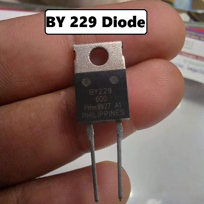 Picture of A CLASS BY229 IC BY229 Diode 20A 600V Schottky Diode TO-222 Power Rectifier 2 Pin Leads Chip