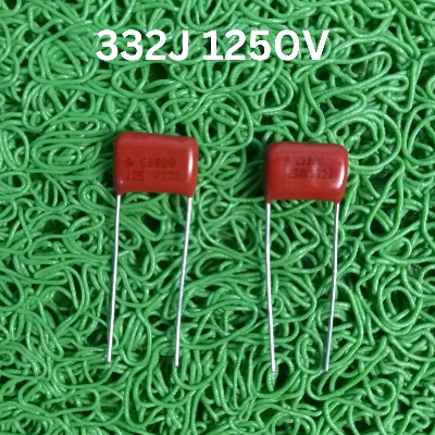Picture of 10Pcs- METALLIZED 332j 1250V RED Color Metallized 332j Capacitor 1250V Polyester Film Capacitor Metallized 3.3nF Polypropylene Capacitors 2 Pin Leads