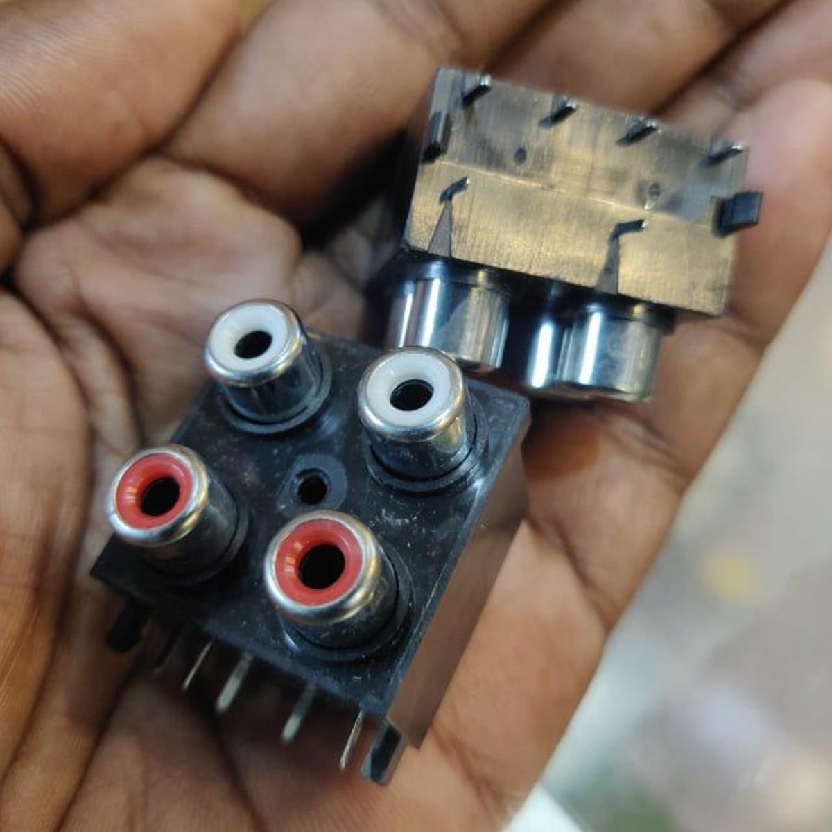 Picture of 2Pcs- SEALED Type Female Stereo Audio Video Socket 6 Pins 4 Positions AV RCA Socket Connector PCB Panel Mount Adapter For Audio Video TV DVD Computer Speaker DIY