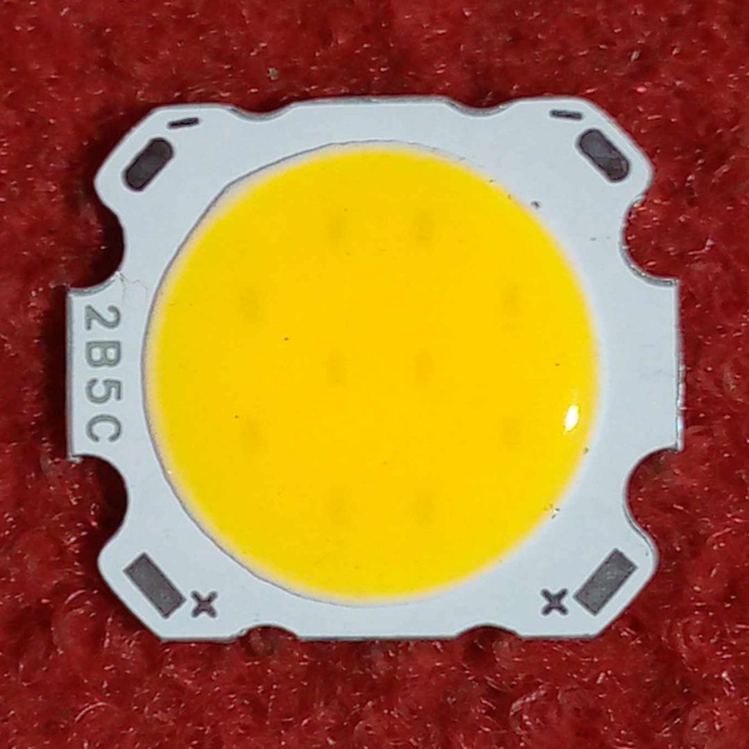 Picture of 2B5C WARM WHITE Color 5W 15V Size 22x22mm COB SMD LED Light Chip White COB LED Light 15V COB LED Light 5W COB Light COB LED Chip 15V COB LED Chip 5W Light Bulbs