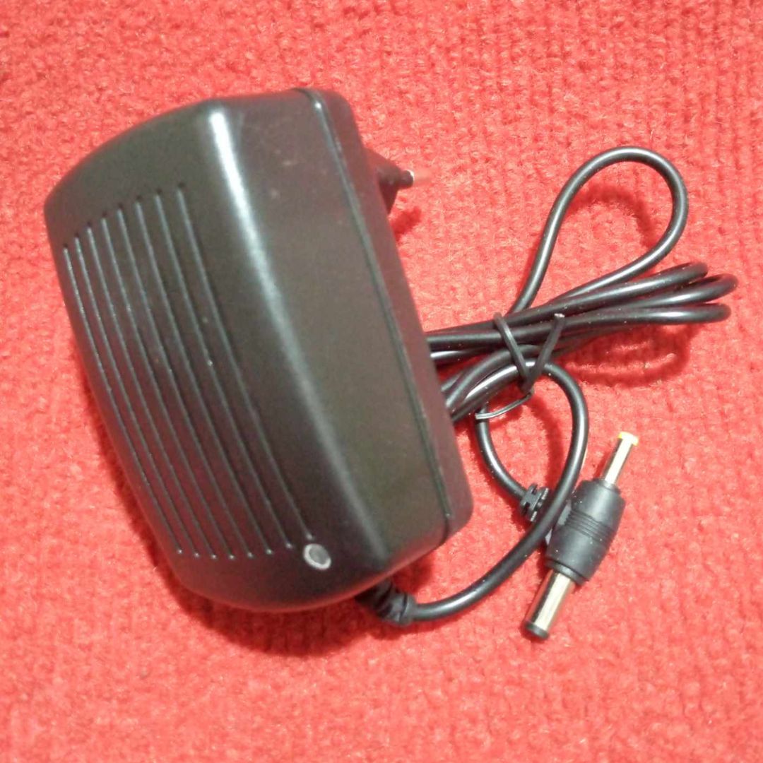 Picture of 2Amp 5V Chargers NORMAL Quality AC 220V To DC 5V 2A Power Supply Adapters With 5.5×2.1mm JACK & Cables Wall Plug Charger Power Supply 5V 2Amp Adapters