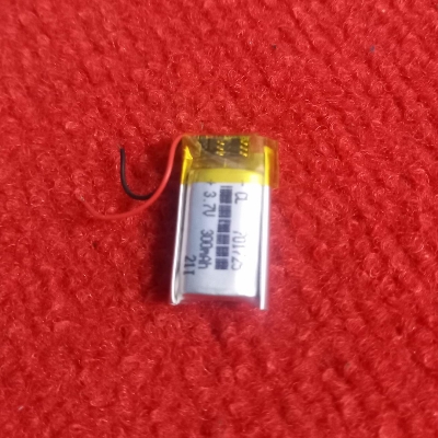 Picture of 300mAh BLUETOOTH Headphone Battery 3.7V Rechargeable Battery 300mAh Battery Size 25x17x7mm 3.7V Lithium Battery 3.7V Battery Lipo Battery 300mAh For