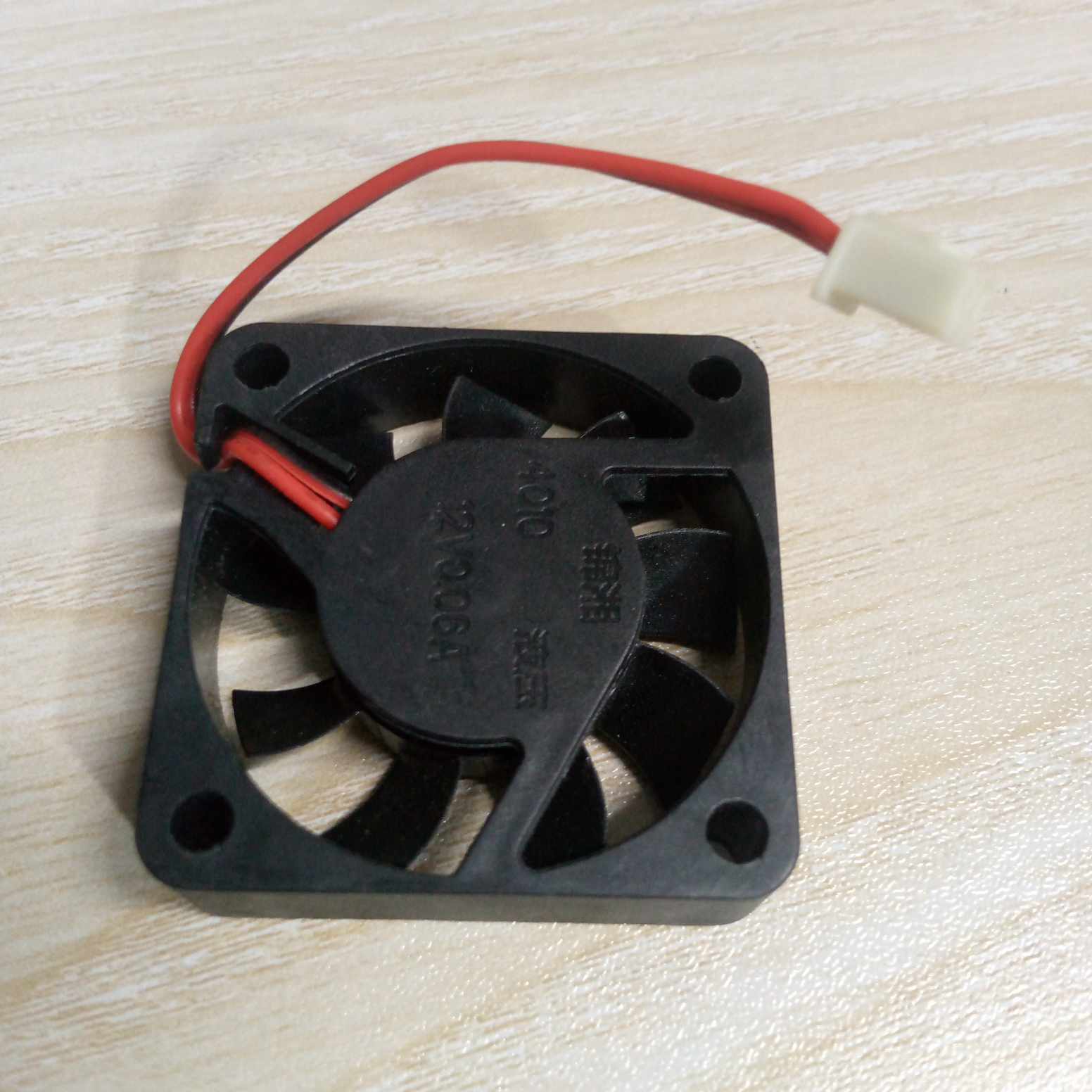 Picture of 12V 40mm FAN 4010 12V COOLING Fan 1.5 Inch Cooling Fan 12V 40x40x10mm 4010 Fan Heatsink Cooler Radiator Cooling Fan 12V DC Fan Heat Dissipation Mini Fans With Cables