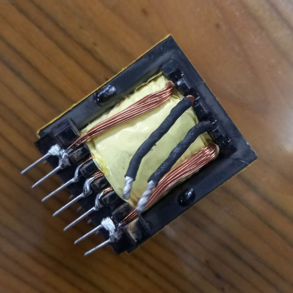 Picture of Three Part EER 42×15 TRANSFORMER 22:4 SPAREPART WELDING MACHINE INVERTER Choper Output DC 85V 180 Degree