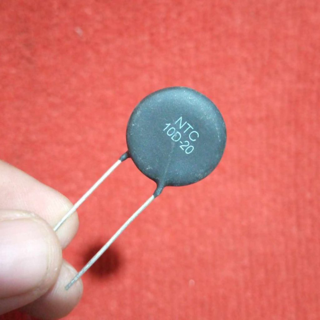 Picture of BLACK NTC 10D-20 20mm Leaded Epoxy Coated Thermistor Temperature Sensor NTC 10 Ohm Thermal Resistor 10 Ohm Thermistor 2 Pin Leads