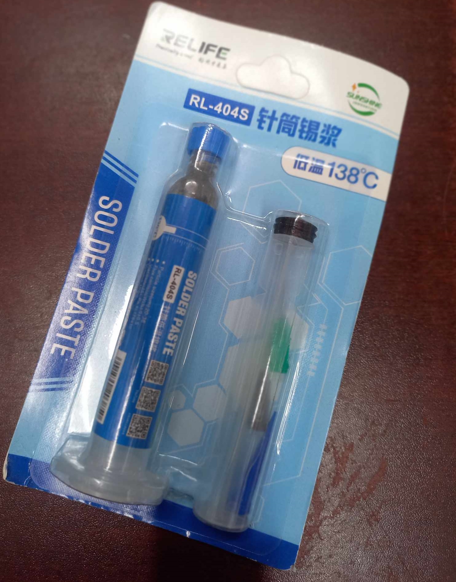 Picture of Solder Paste RE-LIFE RL-404S Solder Paste Lead Free 138C Low Temperature 10cc Tin Liquid BGA Soldering Fluxes Rework Repair Welding Flux Solder Paste Re-life RL-404S 138℃ Solder Paste With Matching Needle + Putter