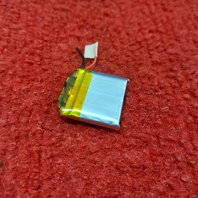 Picture of Smart  Watch Battery 3.7V 300mAh Rechargeable Battery 3.7V Battery Size 20 x 20 ×4mm Lithium Polymer Rechargeable Battery 3.7V Battery For Bluetooth Watch Battery