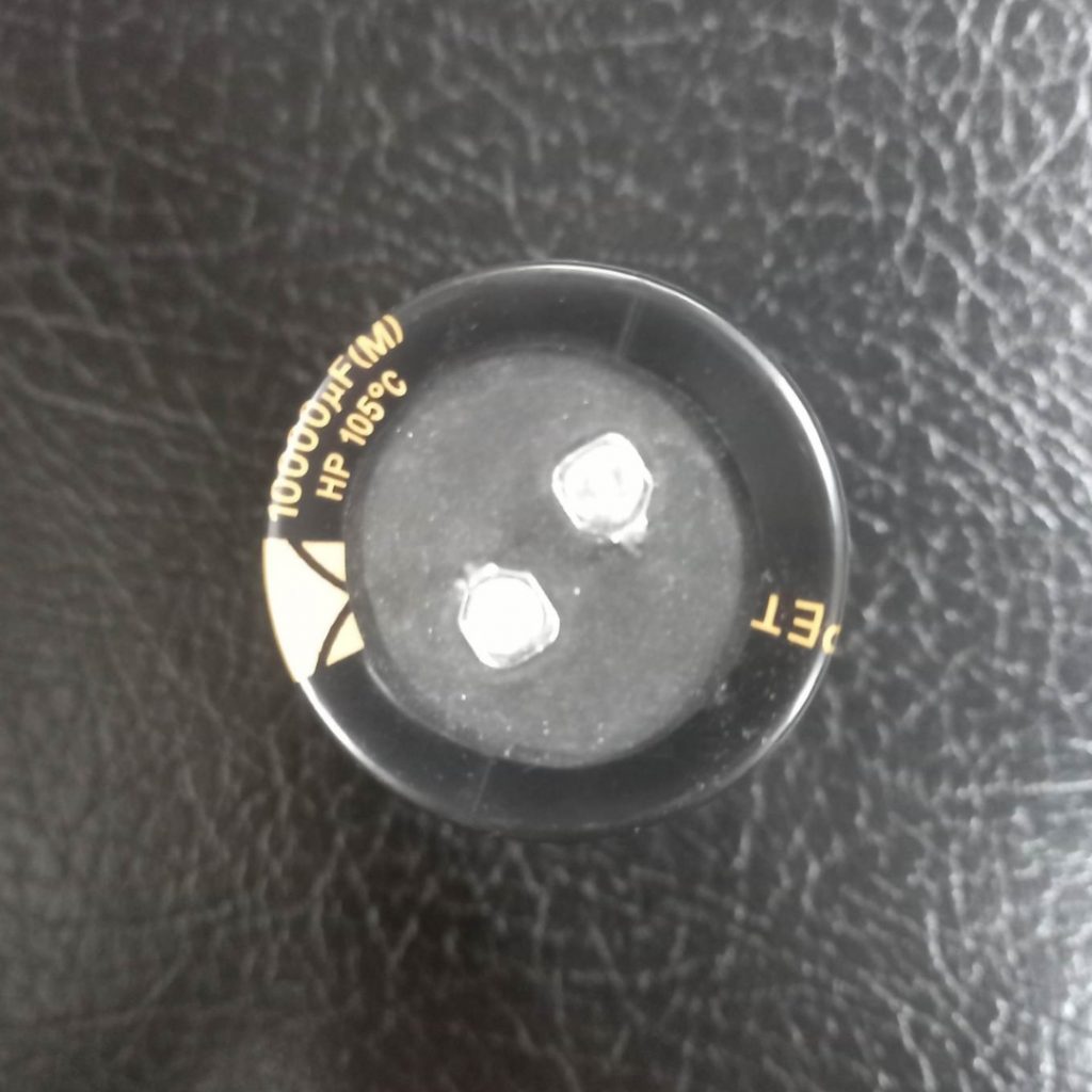 Picture of PTCON Better Quality 10000uF 80V Capacitor RADIAL Electrolytic Capacitor 10000uF Capacitor 80V 10000uF Radial Polarized Aluminum Electrolytic Capacitors 2 Pin Leads For Welding Machine