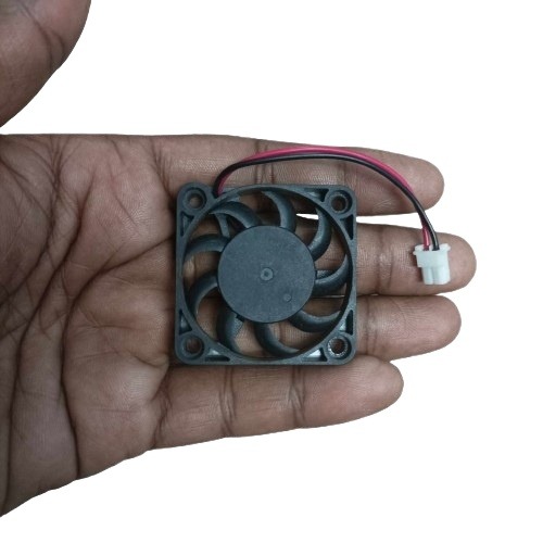 Picture of Low Price High Quality 5V Fan JD-4007S5L2 5V DC Fan 40x40x07mm 5V COOLING Fan 1.5 Inch Cooling Fan Sleeve Bearing Lower Noise Level Brushless 4007 40mm Mini Fans