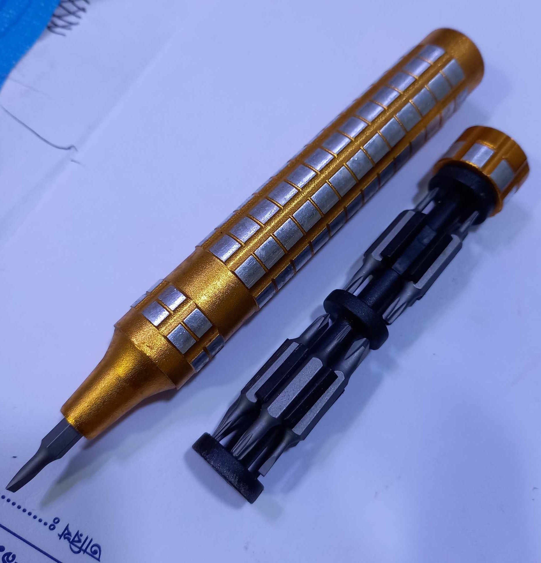 Picture of NO-8124 24 In 1 Multifunction Screwdriver Toolkit For Watch Phone Laptop Repair Tools Heavy Duty Screwdriver Set Multi Functional 24 In 1 Screwdriver Tools Sets