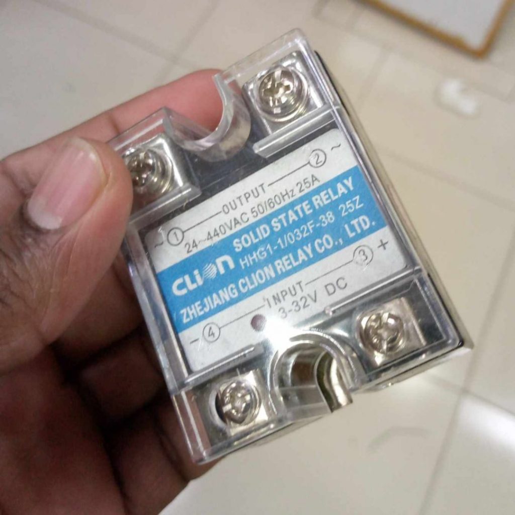 Picture of 25A Single Phase Solid State Relay INPUT 3-32VDC OUTPUT 24-440VDC DC-AC SSR Voltage Regulator RELAY 25A  Solid State Relay Switches Voltage Regulator Adapters