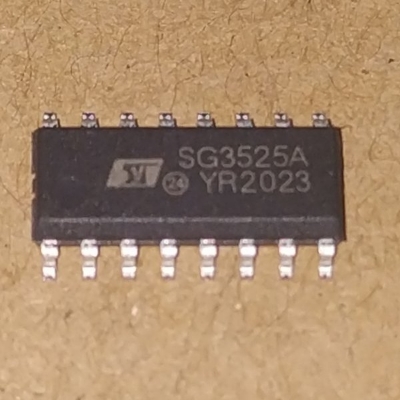 Picture of SMD SG3525 IC 3525 PWM IC KA3525 PWM Regulating Pulse Width Modulator IC PWM 16 Pin Leads SMD-16 Dual In Line Package Chip SMD SG3525 IC
