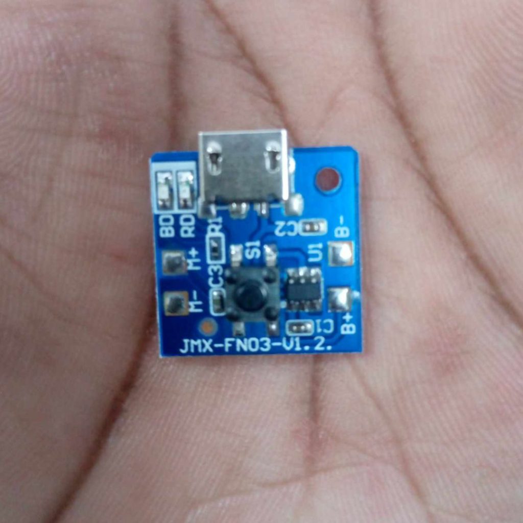 Picture of 3 Step Fan Speed Control Mini Rechargeable Fan Circuit 3.7V-4.2V Small Fan Motherboard Low Voltage Fan Circuit Board 3.7V Circuit Mini DC Rechargeable Fan Circuit With 3 Level Speed Control For 18650 Battery 3.7V Battery