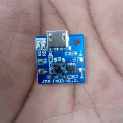 Picture of 3 Step Fan Speed Control Mini Rechargeable Fan Circuit 3.7V-4.2V Small Fan Motherboard Low Voltage Fan Circuit Board 3.7V Circuit Mini DC Rechargeable Fan Circuit With 3 Level Speed Control For 18650 Battery 3.7V Battery