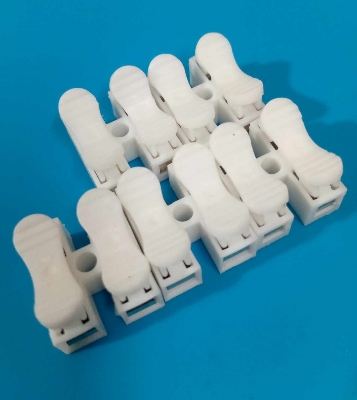 Picture of 5Pcs - Quick Wire Connector 2 WAY Spring Press 2 Way WHITE Color Quick Wiring 2 Position 220V Box Press Connector Cables Clamp For LED Strip Light Cables Wire Fixing