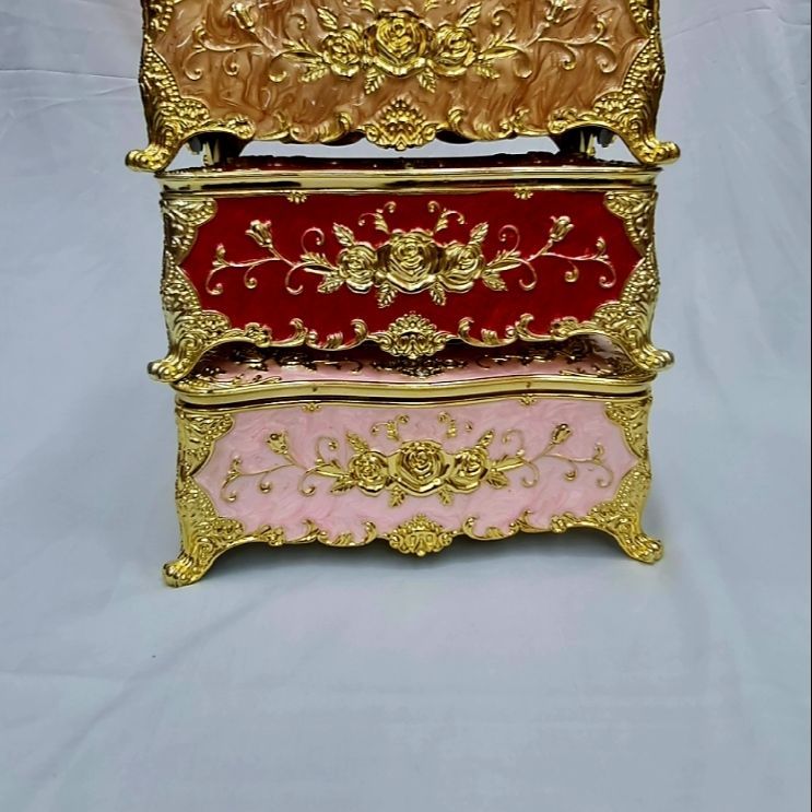 Picture of Luxury Style Tissue Box Fashion High Grade Home Office Hotel Car Facial Tissue Box Case Holder Tissue Box Paper HolderHome Hotel Decor