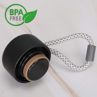 Picture of 550ml Stainless Steel Vacuum Insulated Water Bottle