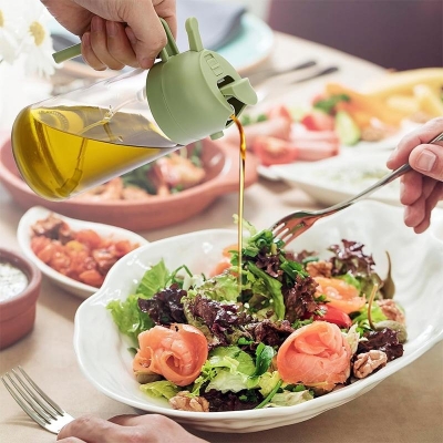 Picture of 2-in-1 Olive Oil Dispenser & Sprayer - 470ml Food-Grade Bottle