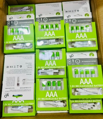 Picture of Smartool AA Lithium 1.5V 2600mWh Rechargable

battery in 4 piece pack with 4 in 1 Type-c Cable