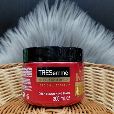 Picture of Tresemme Keratin Smooth Deep Smoothing Mask