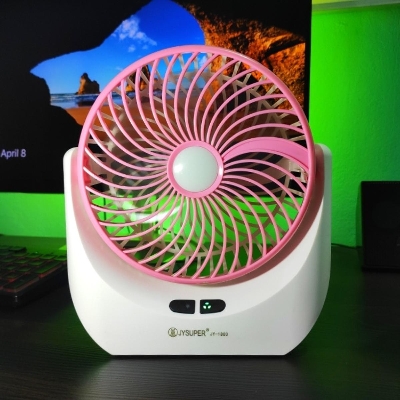 Picture of Lithium rechargeable mini table air cooling fan with LED light JY SUPER 1880 Battery Power - 2400 mAh Place of Origin: CHINA