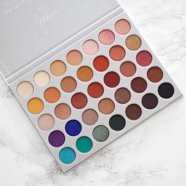 Picture of 35 Color Matte Eyeshadow Pallets