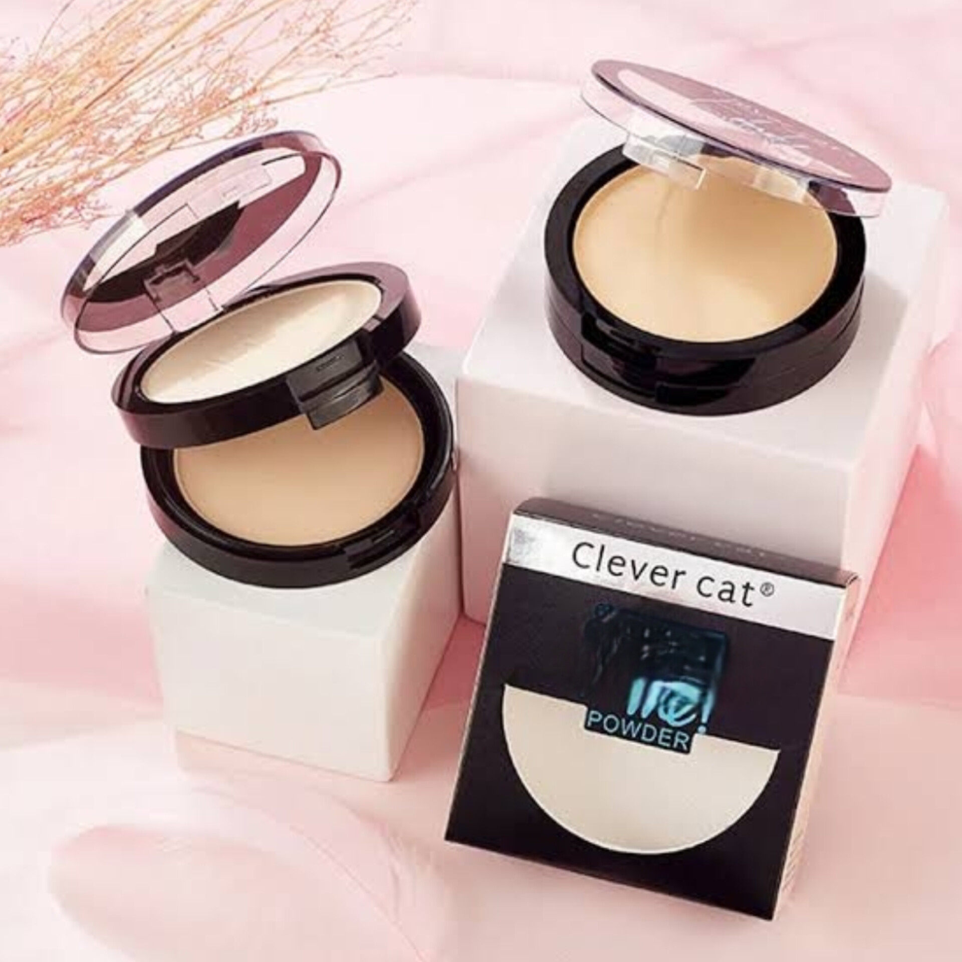 Picture of Romantic Star Skin Rose  Face Powder

2 IN 1