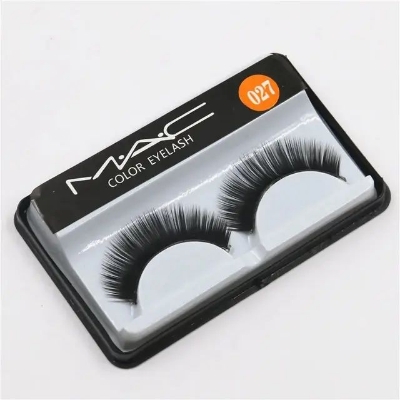 Picture of MAC Eyelashes Professional Application Fake Eyelashes for Dramatic Eye Makeup Look