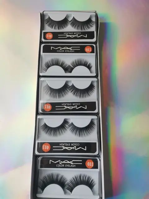 Picture of MAC Eyelashes Professional Application Fake Eyelashes for Dramatic Eye Makeup Look