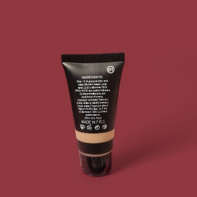 Picture of Matte Imagic Liquid Pore Eraser Foundation