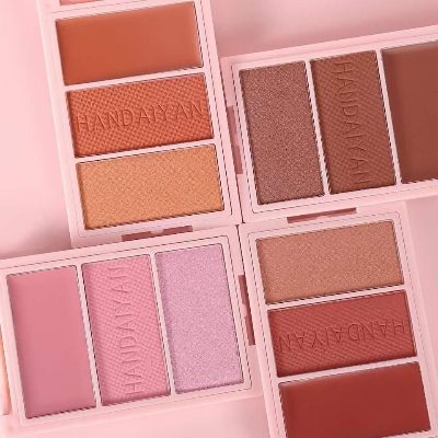 Picture of HANDAIYAN Cheek Blush 3D Trio Palette