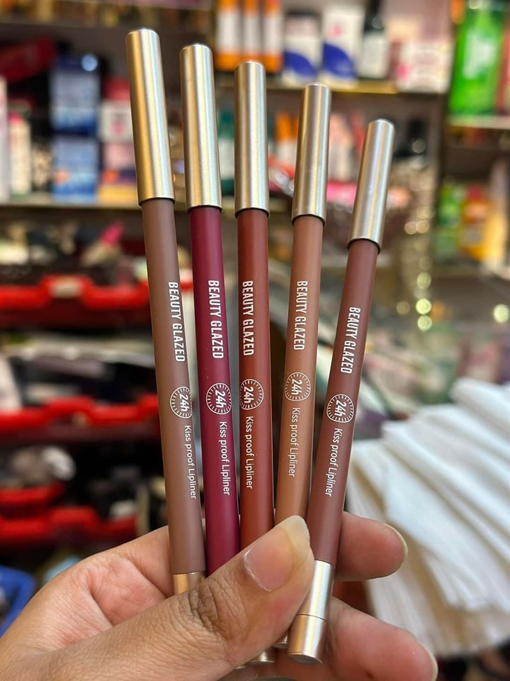 Picture of Beauty Glazed 24h Waterproof & Long Lasting Lip Liner