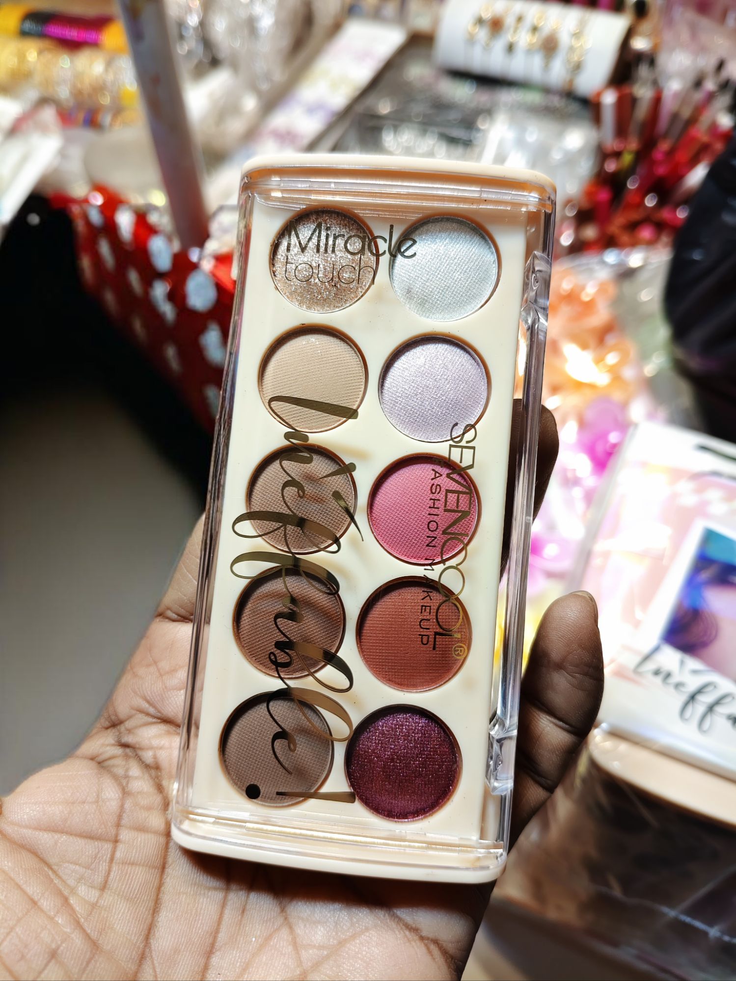 Picture of Sevencool Eyeshadow 10 Miracl Touch