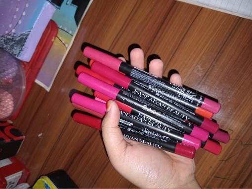Picture of Flannor 12 Pisce Pencil Lipstick & Lip liner Set