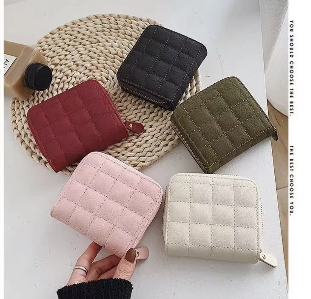 Picture of Mini Women's Short Zipper Zero Wallet Soft Leather Bag Anti-theft Feature Simple Classic Printed Cartoon Geometric Letter