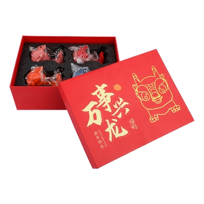 Picture of Chinese New Year Dragon Figurine Decoration  Gift Box Set